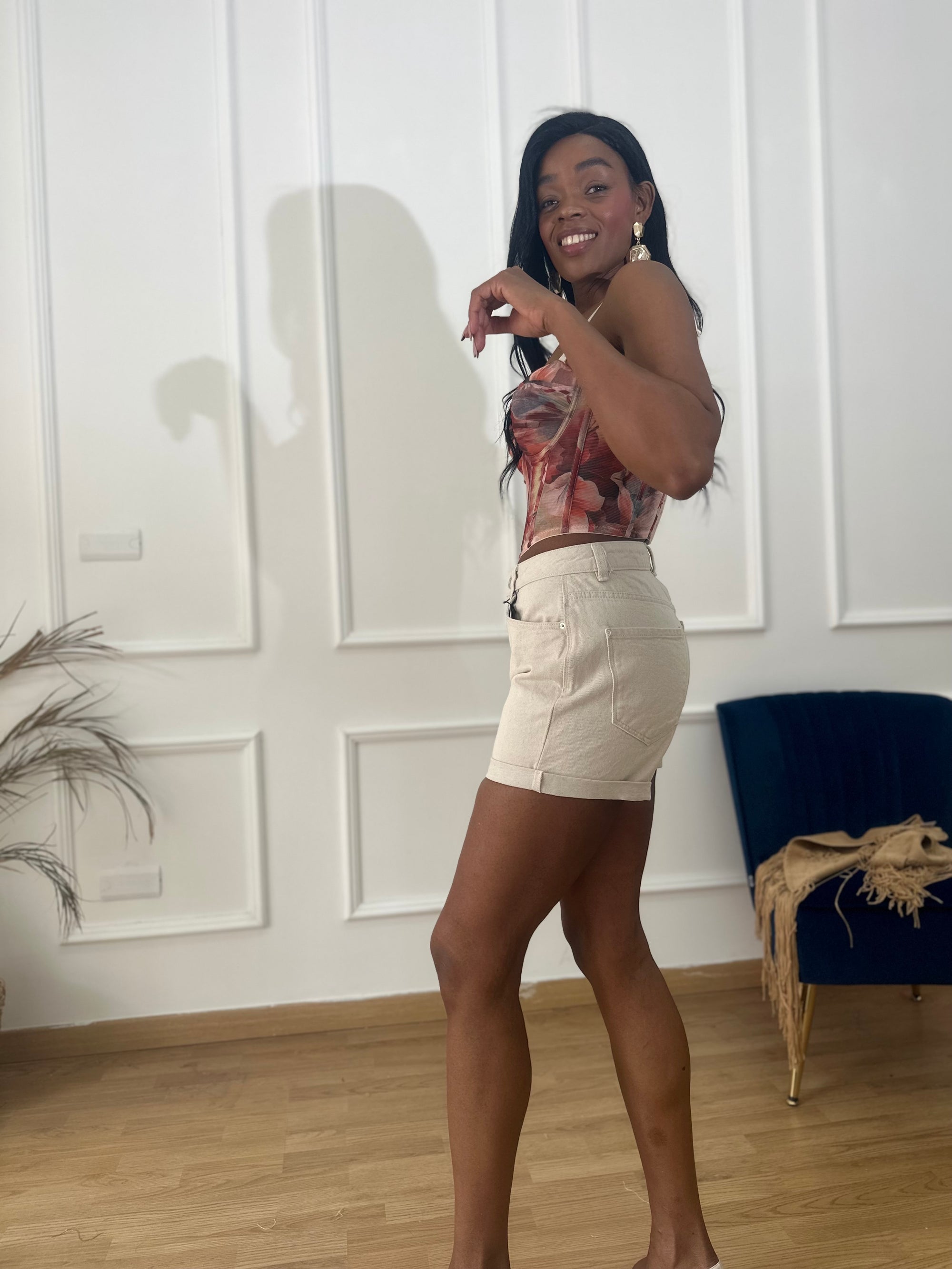 Short Zuri
