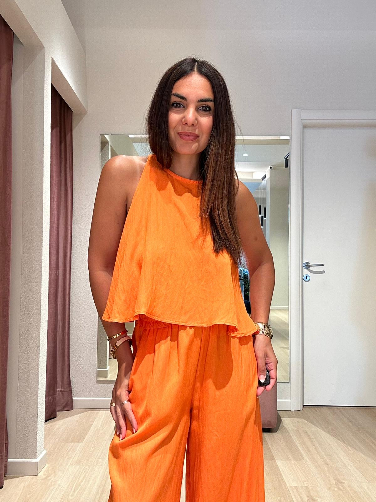Coordinato in con top smanicato