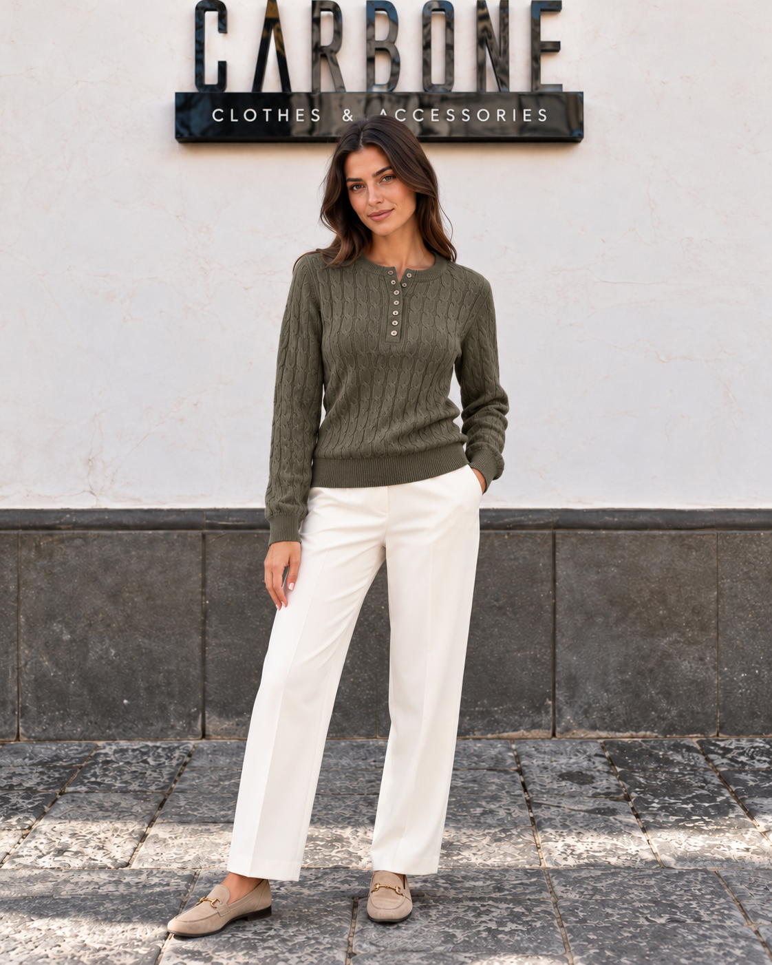 Maglia girocollo con bottoncini 6991 - verde militare - vista frontale