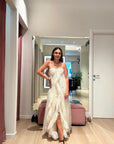Abito lungo in tulle con volant