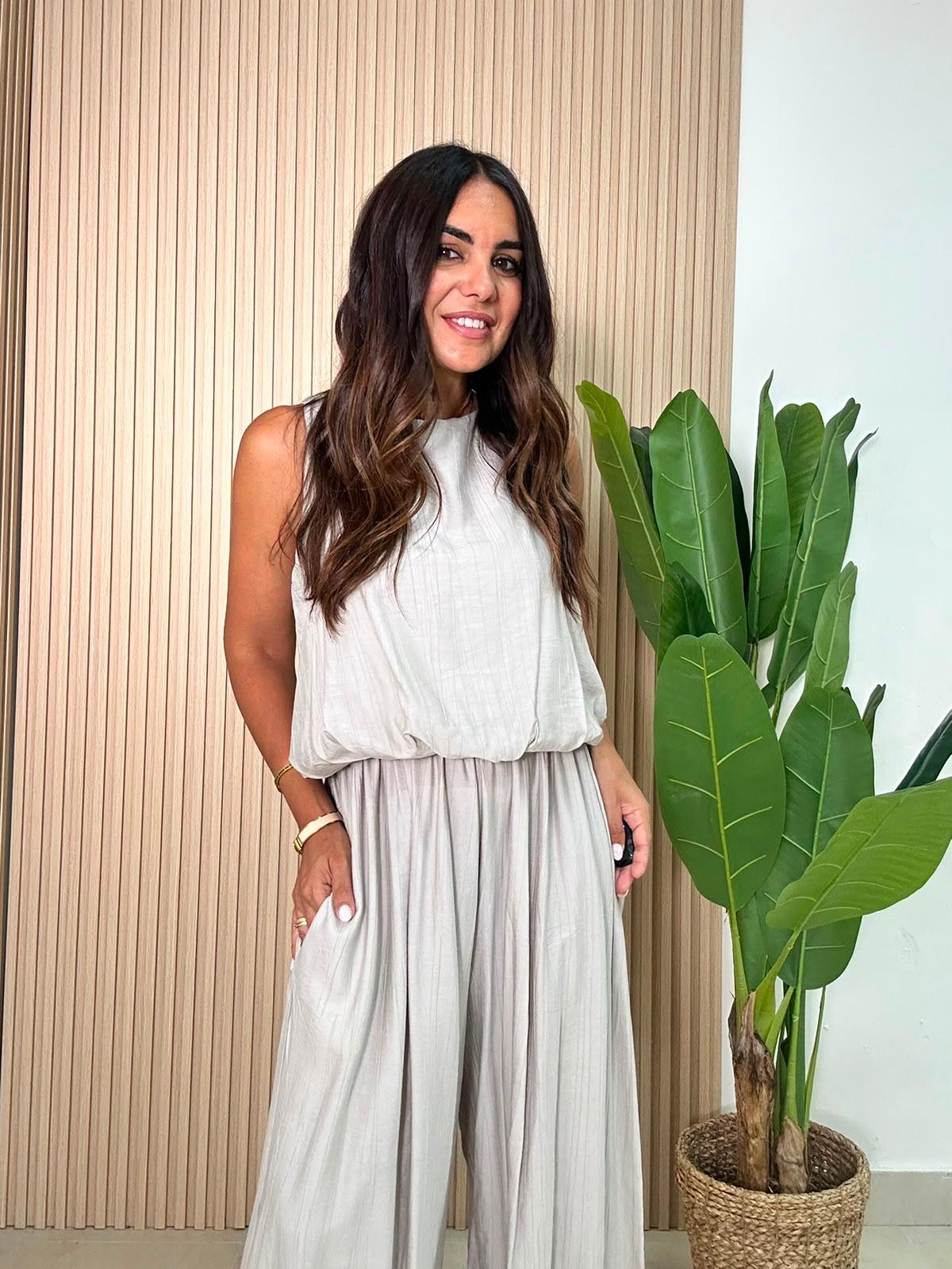 Tuta in viscosa pantalone ampio